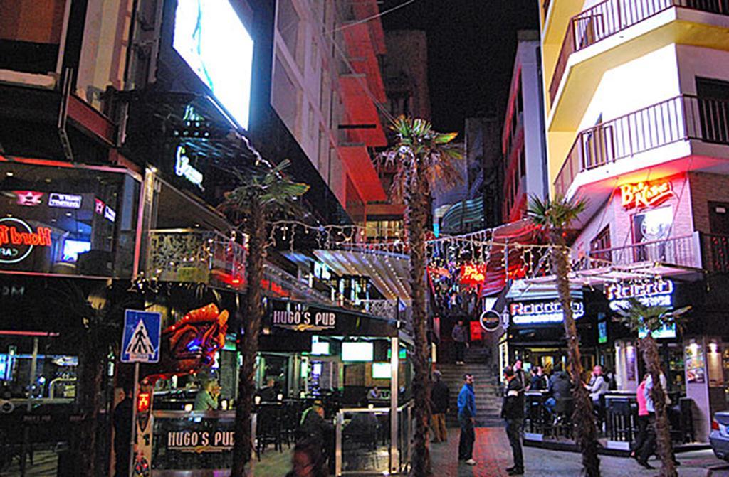 Paceville Montecarlo Apartments Saint Julian's Ruang foto